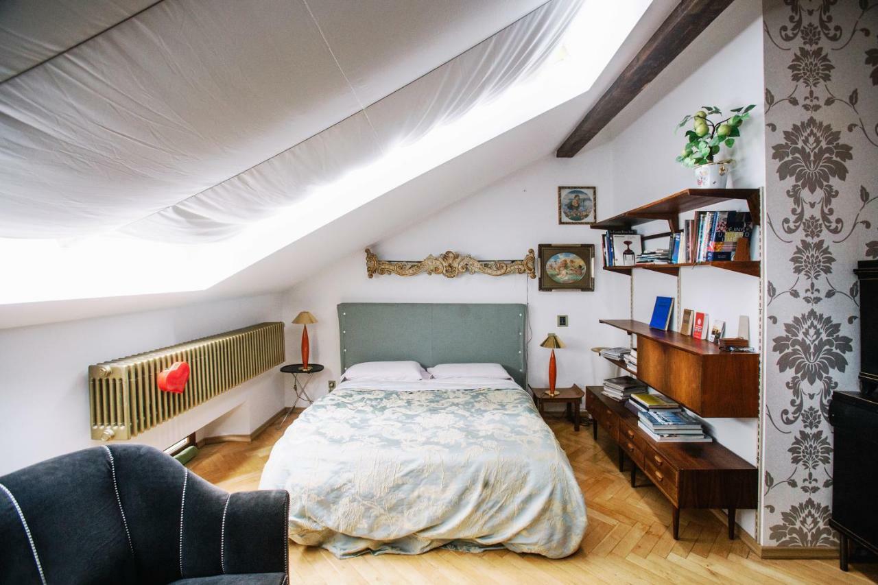 Unique Luxury Loft With Terrace In Old Town Appartement Praag Buitenkant foto